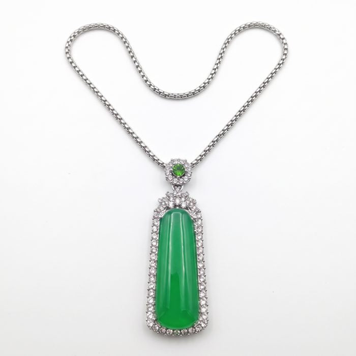 Pendant Necklaces