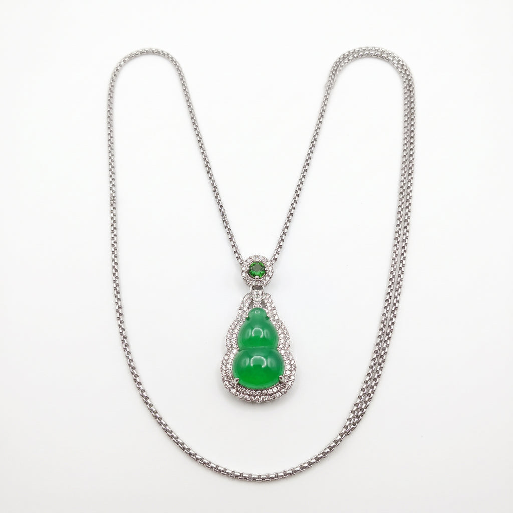 Pendant Necklaces